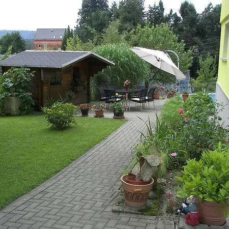 Komfort Und Naturflucht, Lichtenhain, Cleaning Included アパート Lichtenhain