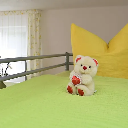 Komfort Und Naturflucht, Lichtenhain, Cleaning Included アパート *